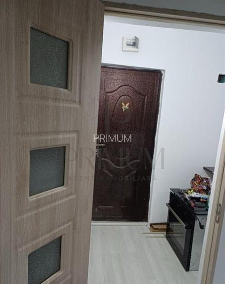 Gasroniera - Decomandat - Mobilat -Zona Steaua - 5