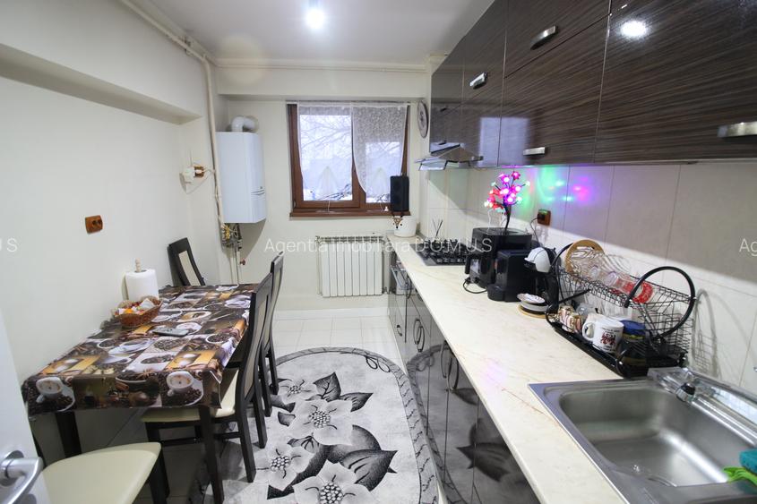 2dec Nae Leonard mob-util - 5