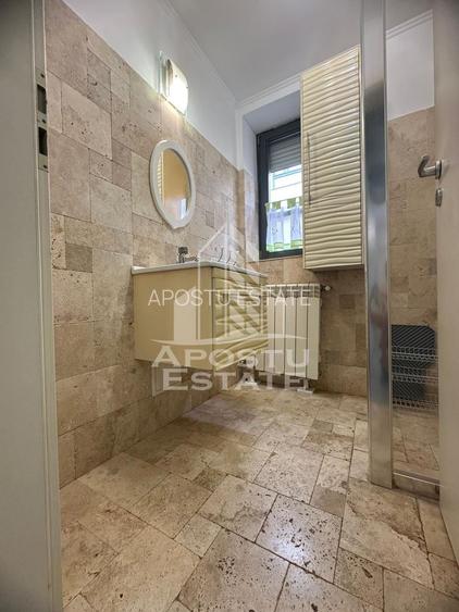 Casa individuala cu 4 camere,2 bai,mobilata,Calea Lipovei - 24