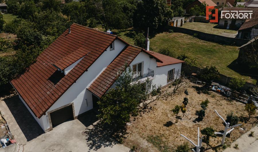 Casa individuala cu 8 camere si lac cu pesti, teren 4424 mp - Jebel - 2