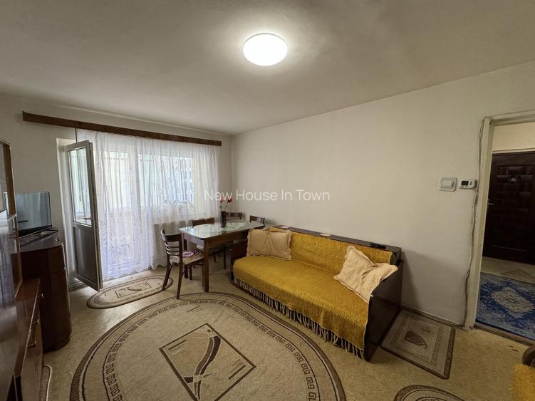 Apartament decomandat cu 3 camere in Centrul Civic, strada Mihai Viteazul - 2