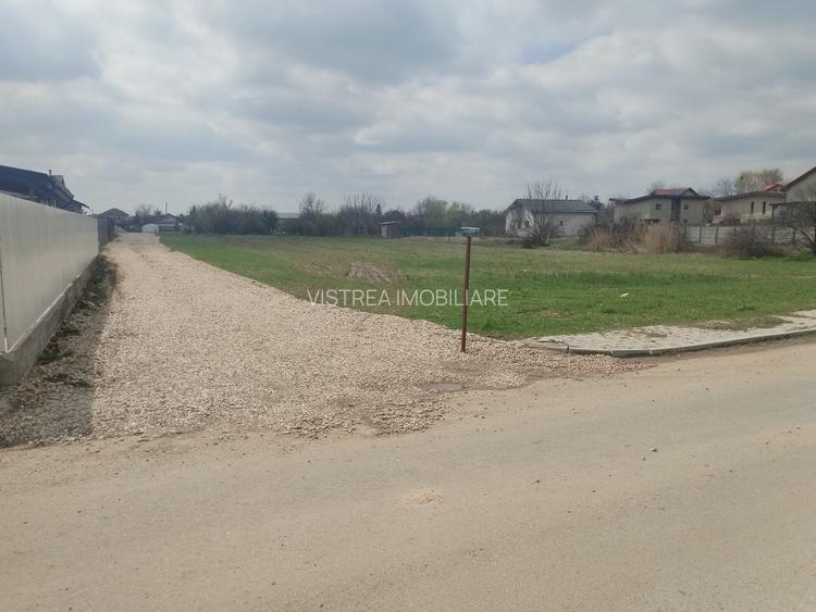 Comision 0% // Vanzare loturi de 450 - 500 - 600 mp. // Toate utilitatile - 10