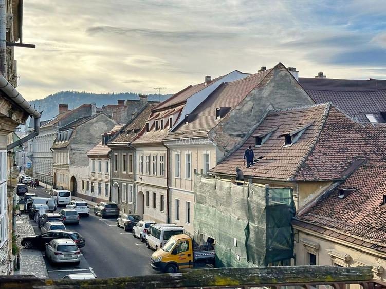 Apartament cu 3 dormitoare și curte, la 3 minute de Piața Sfatului - 20