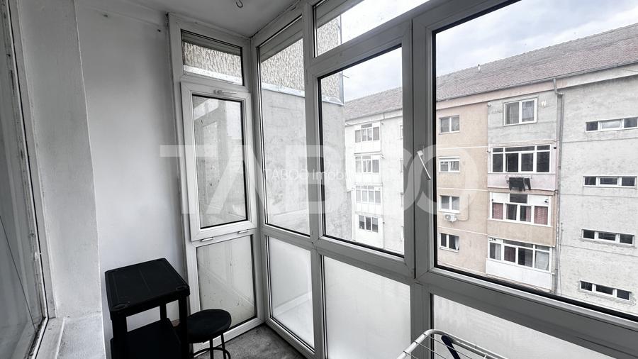 Apartament utilat 4 camere 98 mpu balcon inchis zona Vasile Aaron - 10