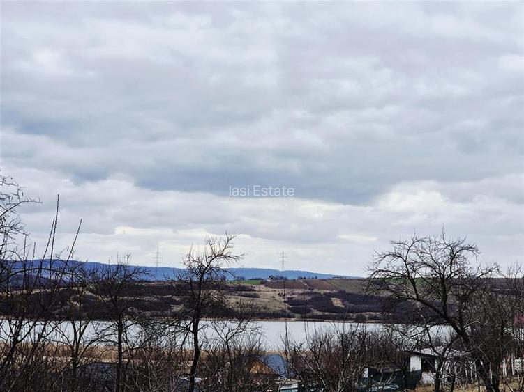 Teren cu vedere superba la lac de 1280 mp, Ciurbesti - 3