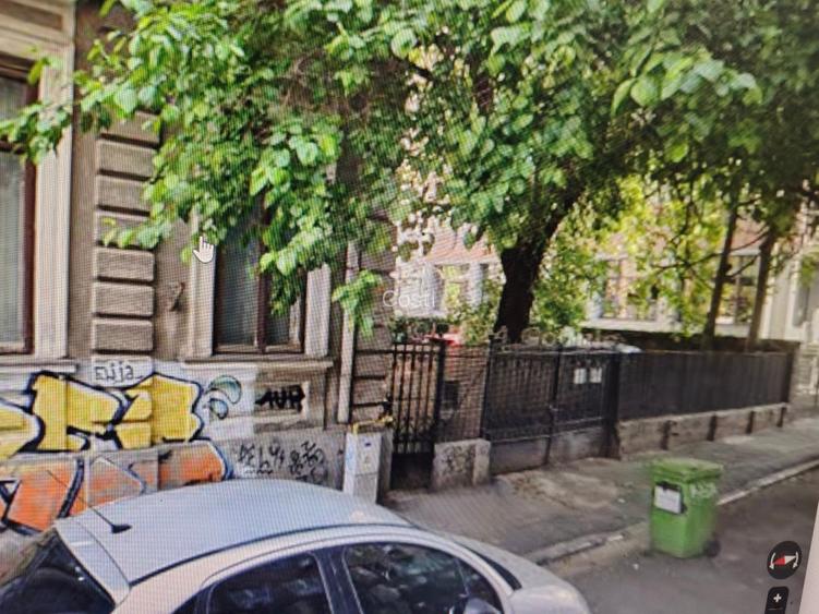 Vand ap.  cu cota teren Strategic Km Zero Lângă Hotel Inter Teren total 550 mp  - 3