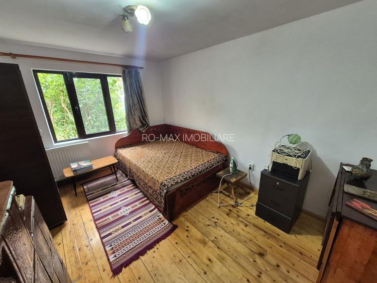 Vila 4 camere + teren 818 mp central Provita de Sus (lângă școală) - 10