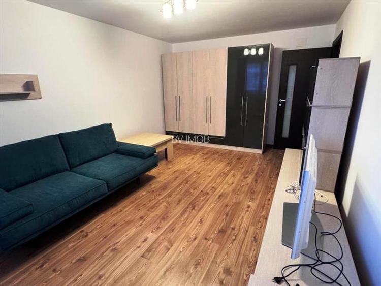 Inchiriem Apartament 2 Camere, Modern, Decomandat, Tractorul - Urban - 4