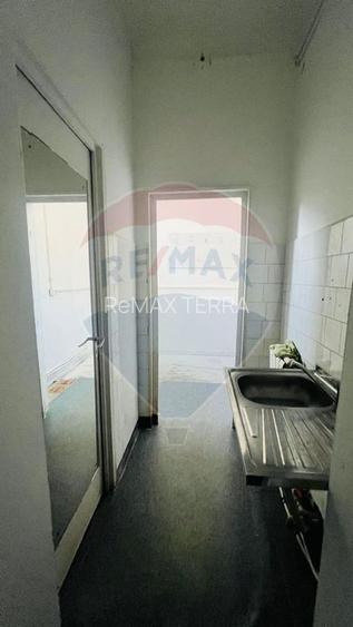 Spațiu comercial de închiriat în zona Traian - 5