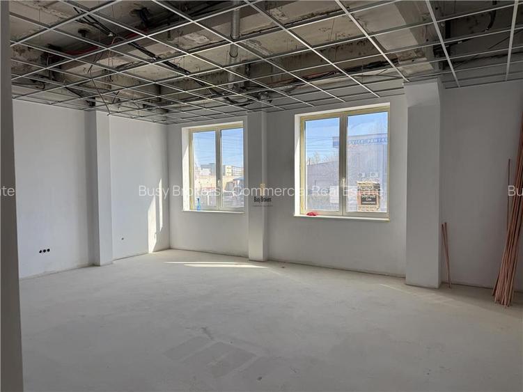Spatiu Comercial - 350 mp - Showroom - Comert - Servicii - 2