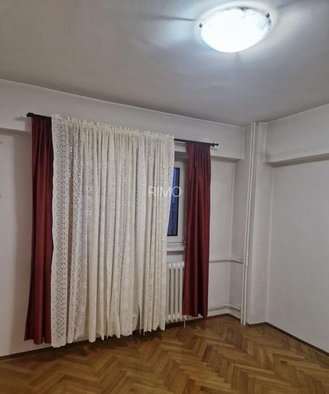 Apartament cu trei camere de vanzare, Calea Mosilor, 175,000€ - 2