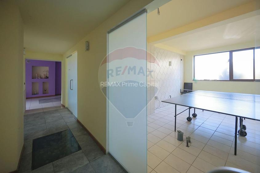 Hotel / Pensiune cu 24 camere de vânzare - Băile 1 Mai - 22