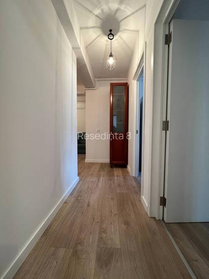 Apartament 2 camere, aproape de metrou !!! - 3