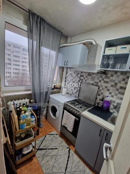 Metrou Dristor garsoniera mobilata renovata - 7