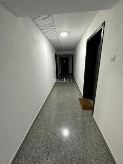 Garsoniera ,bloc 2019,zona Banu Manta-Titulescu-Basarab,Str. Petru Rares 5-9 - 25