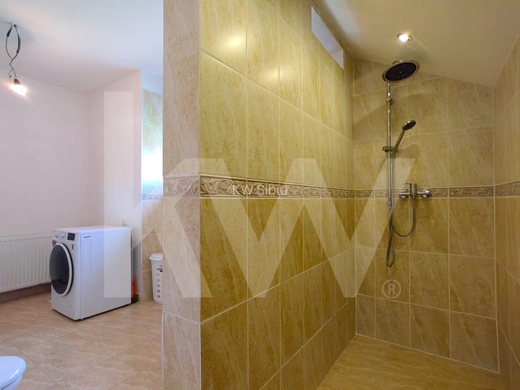 Casa individuala 5 camere finalizata mobilata Est Sibiu teren 372mp - 13