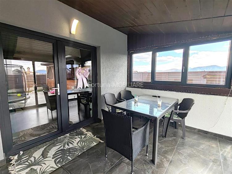 Casa moderna,  singura in curte - Izvor - 24