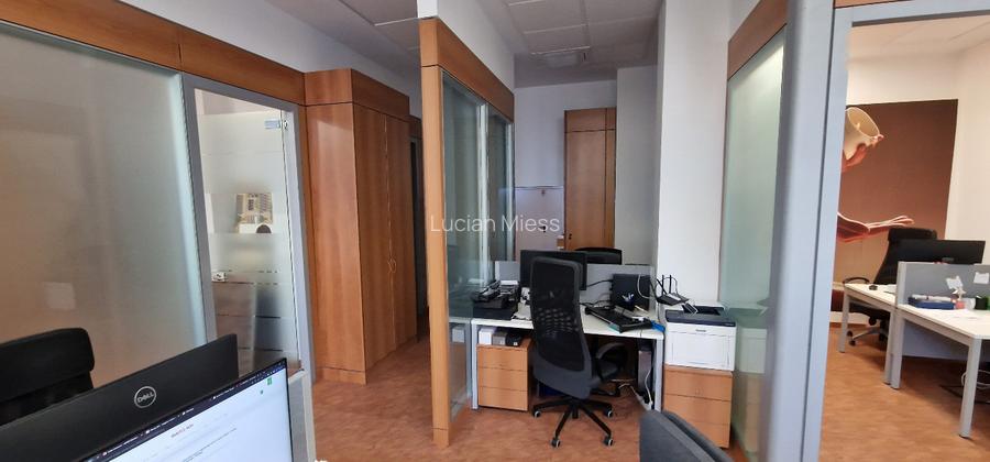 Spatiu nou, Pal Parlamentului,  showroom, birouri. clinica, 27ml fatada - 10