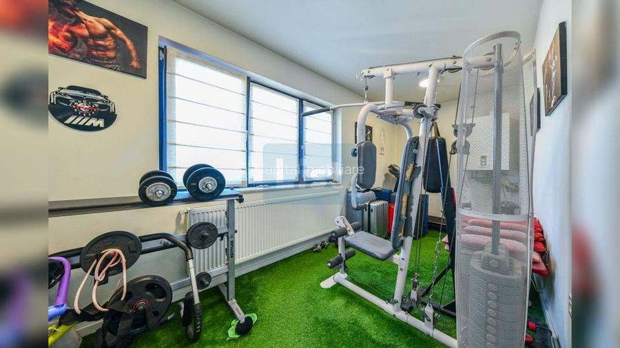 FARA COMISION!  Penthouse 4 camere 180 mp, 3 bai, terase, priveliste - 15