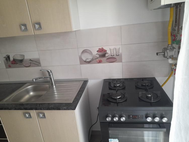 Apartament de inchiriat 2 camere decomandat