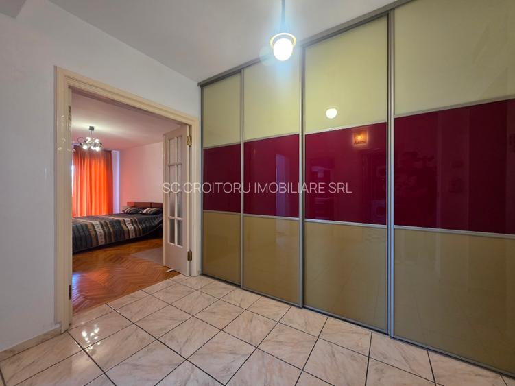 Piata Unirii / Metrou Unirii - inchiriere 2 camere decomandate ! - 9