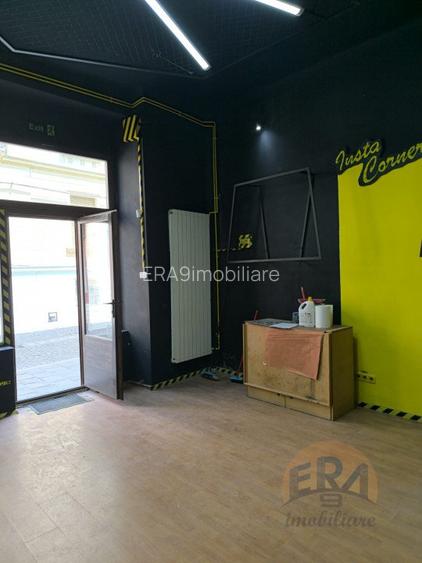 Spatiu comercial central de inchiriat, pe pietonala - 9
