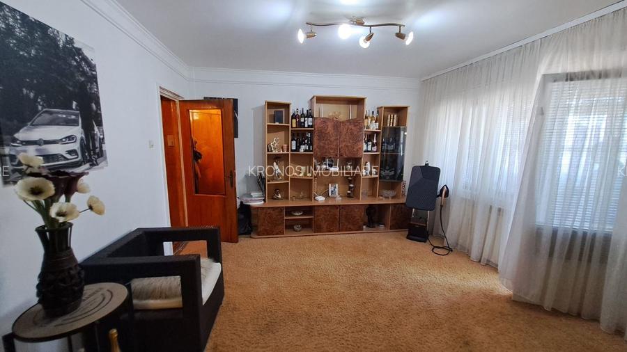KM.4-5 APARTAMENT 3 CAMERE , MOBILAT, UTILAT, CENTRALA GAZ, LOC PARCARE , BOXA - 2