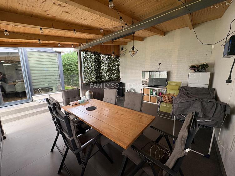 Casa premium P+1+M. 5 cam. Util 243mp. Teren 275mp - 4