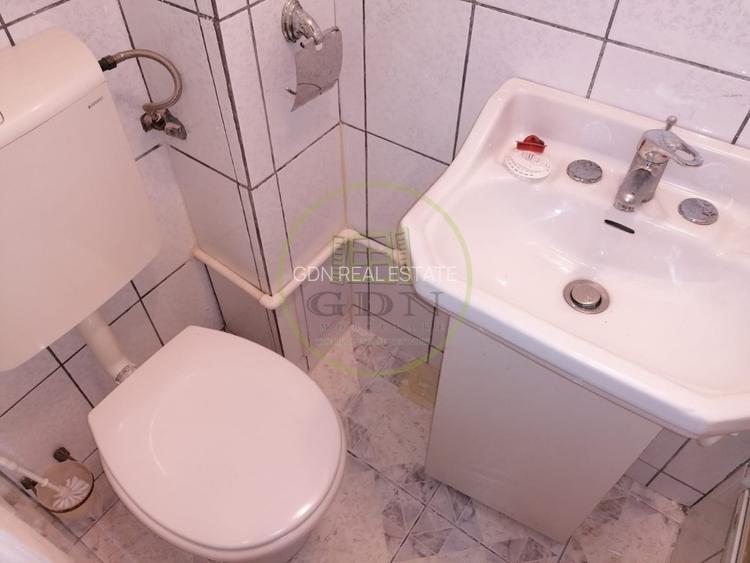 Garsonieră utilată, mobilată, str Uzinelor, după Podul CFR, tel 0749645066 - 9