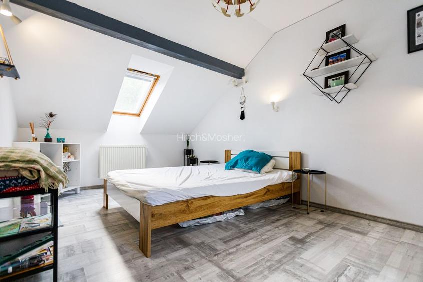 Favorit: Casă cu Personalitate, Locație Rară, - 30