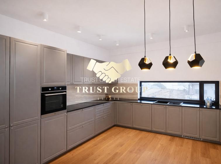 170mp + 2 locuri de parcare si 2 terase  Apartament 4 camere - 8