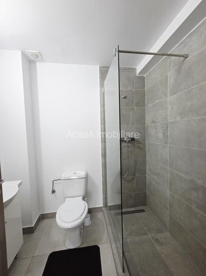 Apartament 3 camere Bloc Nou zona Centru str. Domneasca - 11