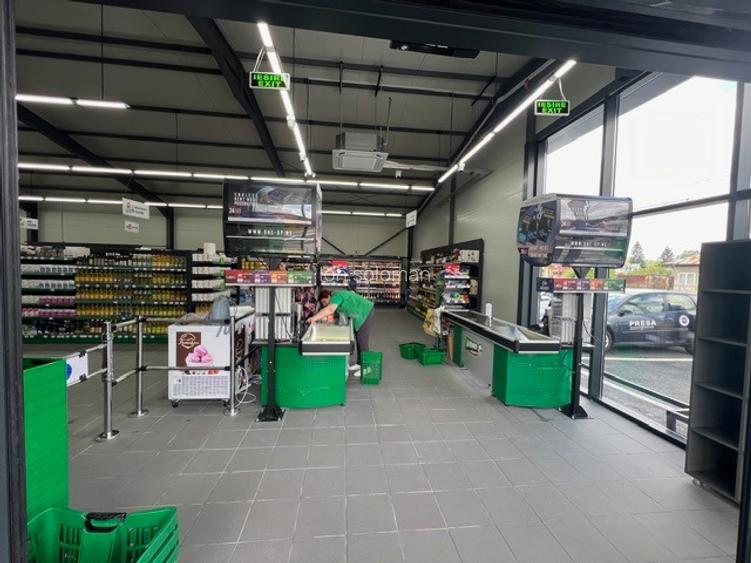 Vand Spatiu Comercial In judetul Dambovita  - 5