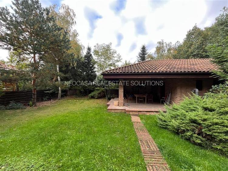 VILA SPLENDIDA IN PARADISUL VERDE - TEREN 583 MP - 4 CAMERE - 7