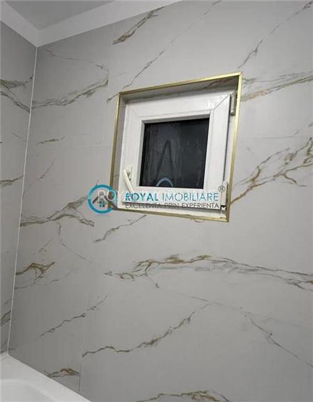Royal Imobiliare - Vanzare apartament 2 camere zona 9 Mai - 8