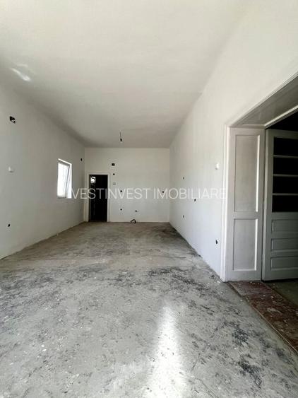 Casa in Oradea 1200 mp teren 400 mp cladiri - 5