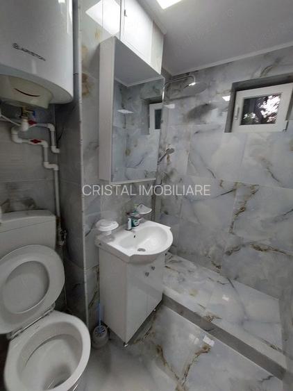 Apartament 3 camere Lujerului-Gorjului, etaj 1, balcon, confort 2 - 5