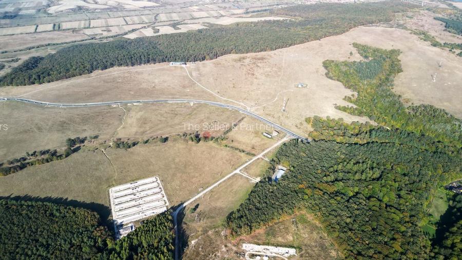 Teren Intravilan - Amplasare Unica - 41