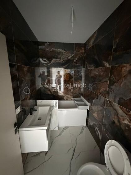 Casa 3 camere 2 bai Terasa Parcare zona Bucium Visan - 6