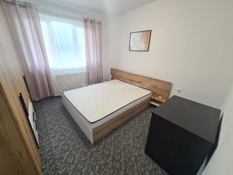 Ap 2 cam in Campina str 1 Mai--300e - 3