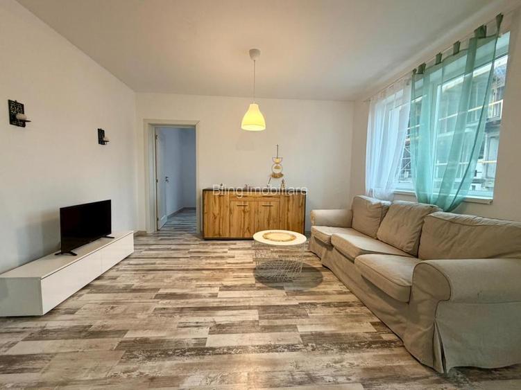 Apartament cu 2 camere, 47 mp, balcon, zona Cetatii - 9