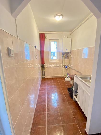 Garsoniera libera la vanzare zona Bartolomeu - 3