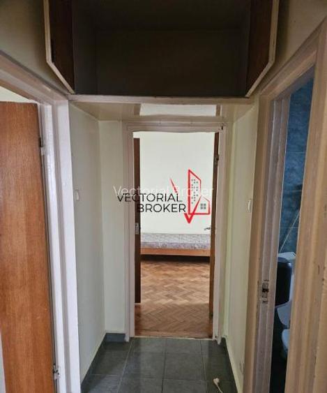 3 camere - 2 bai, 2 balcoane, centrala termica si boxa - Bd Ferdinand Parcul Ozo - 4