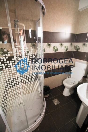 9 Mai -Camere de inchiriat pentru muncitori in vila, 9 camere, iesire la lac - 15