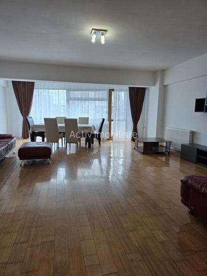 Bd. Mamaia – Delfinariu| 3 camere mobilat, utilat | 104 mp | Garaj subteran - 4