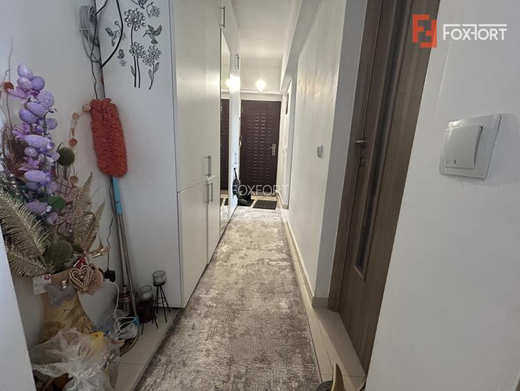 Apartament de vanzare cu 3 camere, la parter - zona Sag - 6