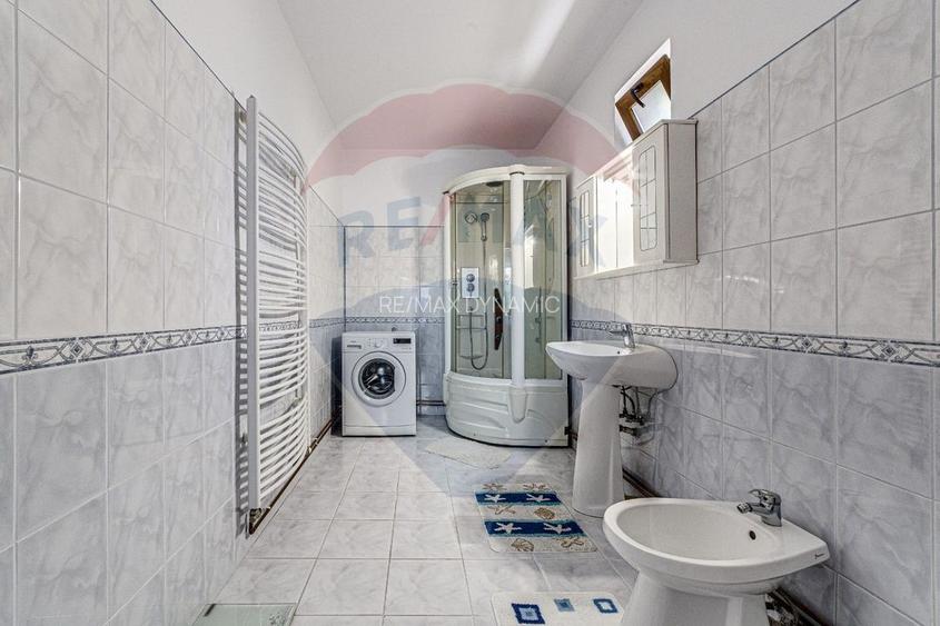 Casă cochetă de vânzare, teren 954 mp, posibil parcelare, în Subcetate - 13