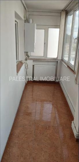 Apartament 3 camere zona Judetean,decomandat 146000 Euro - 9