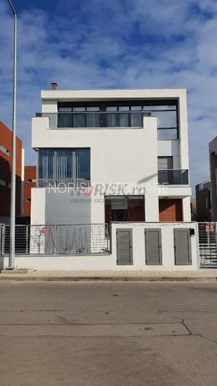 Elite Lakefront Villa – Greenlake - 18