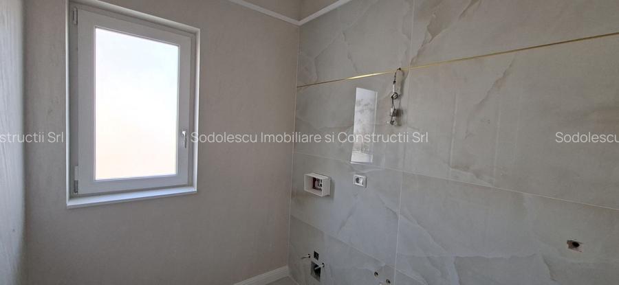 Duplex spatios cu garaj si pereti dublii - 8